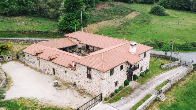 CENTRO OLEIRO RECTORAL DE GUNDIVÓS