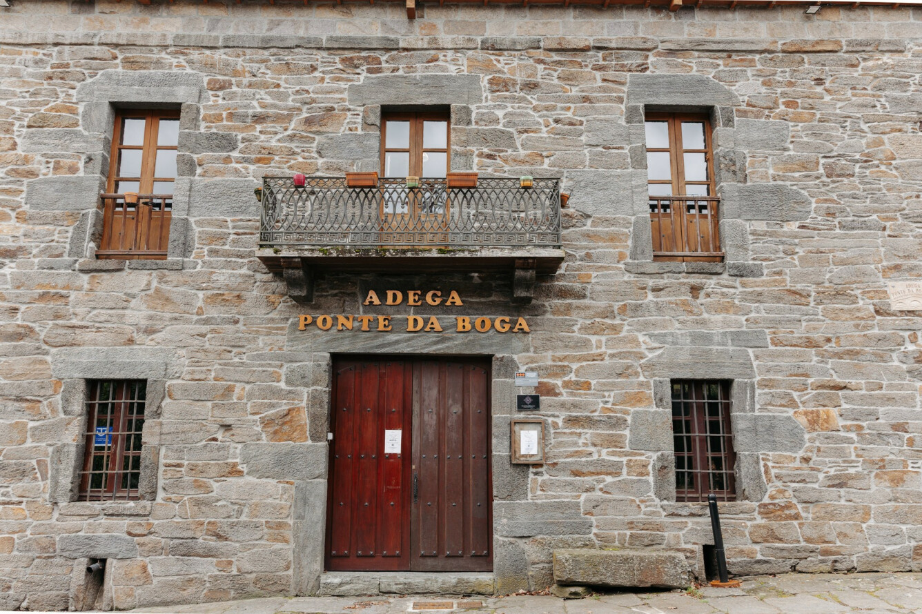 ADEGA PONTE DA BOGA
